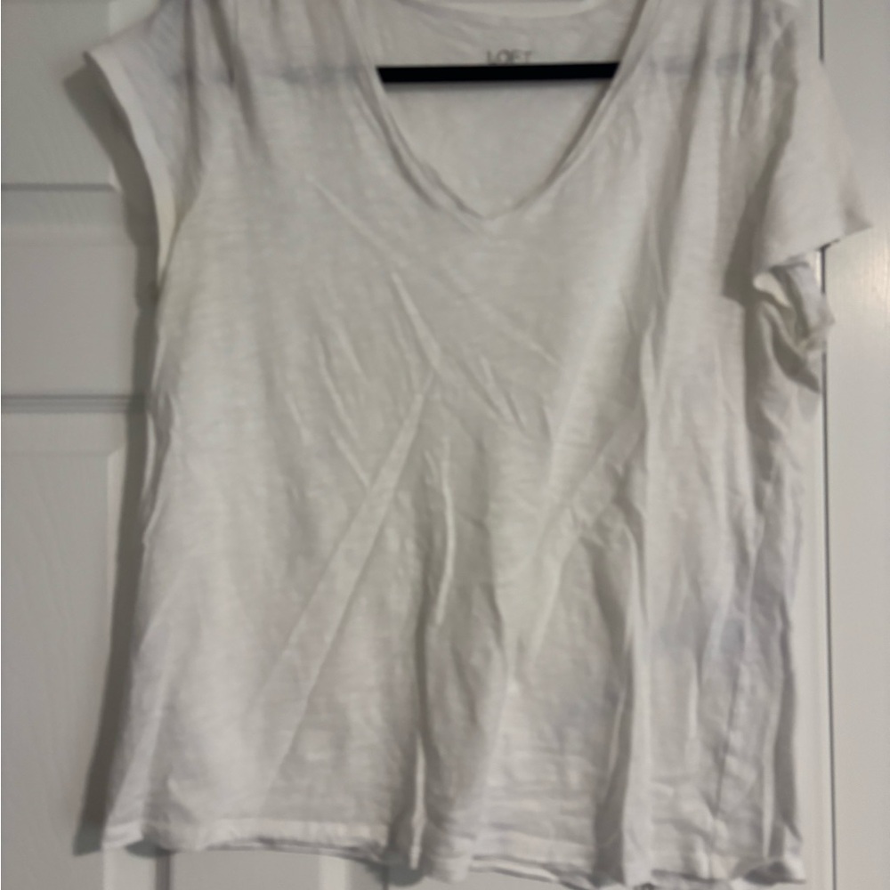 LOFT Classic White V-Neck Short Sleeve Tee